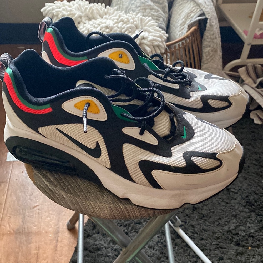 Nike mens shoes